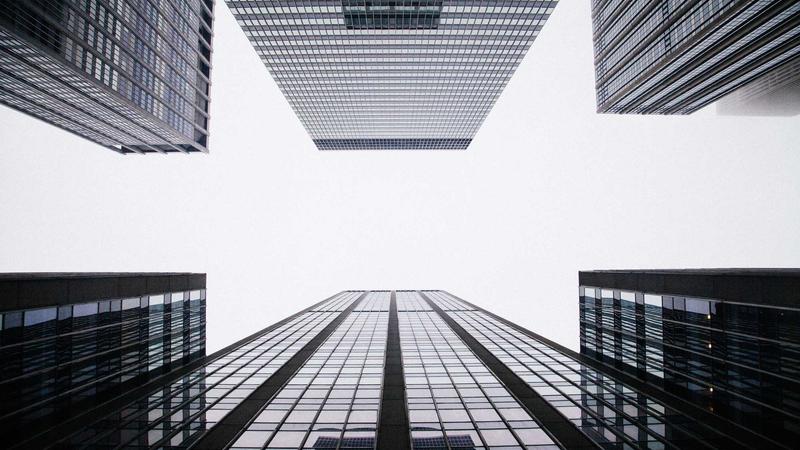 独立站内容营销策略和同类方案怎么选？对比维度与决策清单