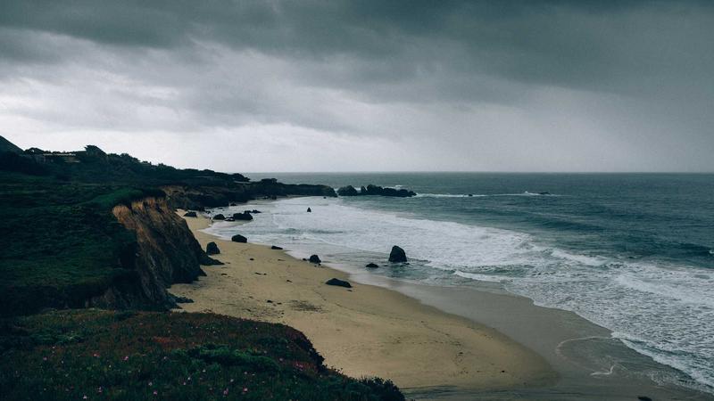 Logistics Tracking API Setup: Costs and Pitfalls
