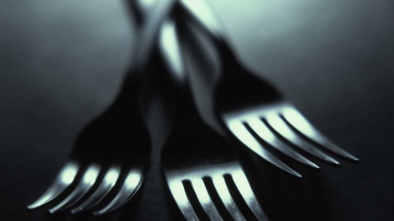 eBay Authenticity Guarantee: Seasonal Demand Analy